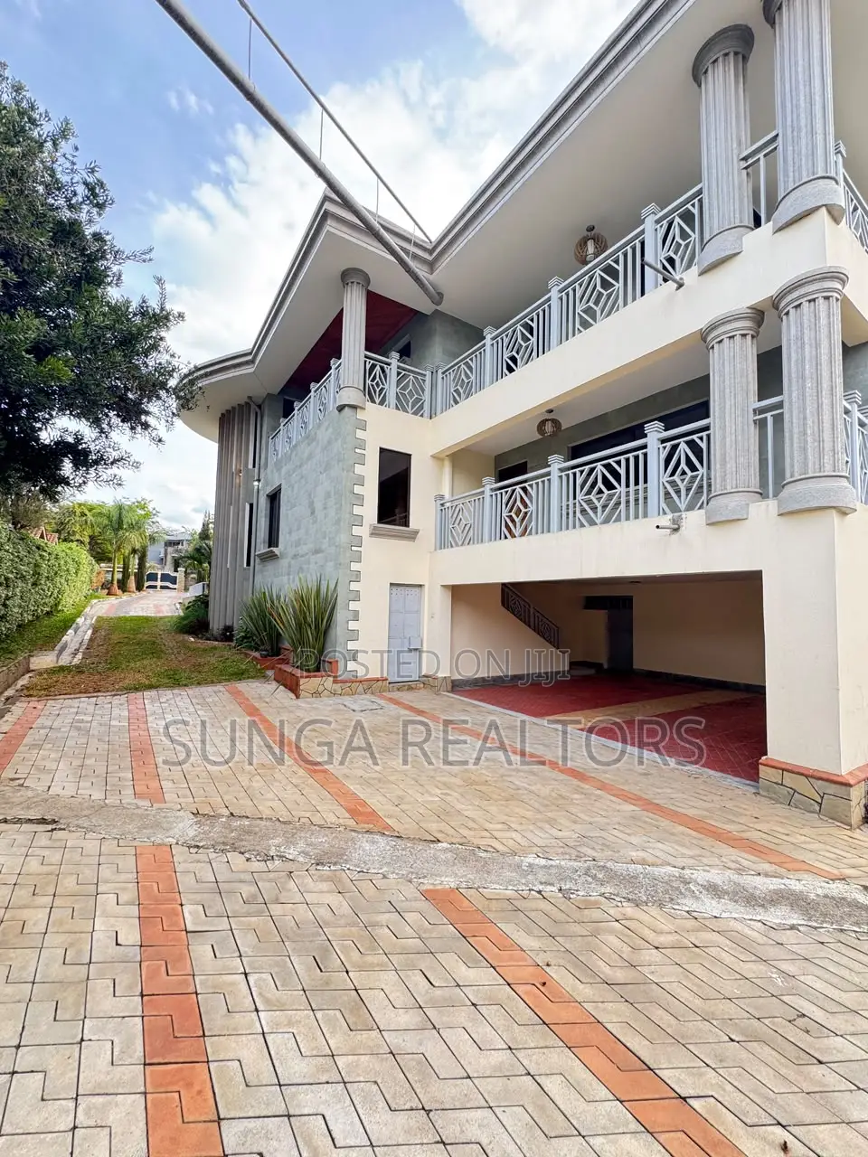 5bdrm House in Muthaiga for rent