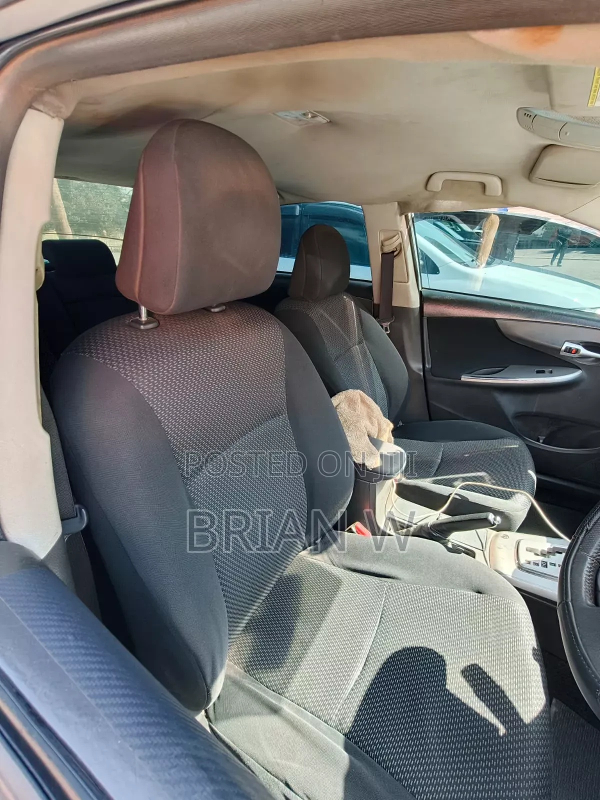Toyota Corolla 2012 Silver