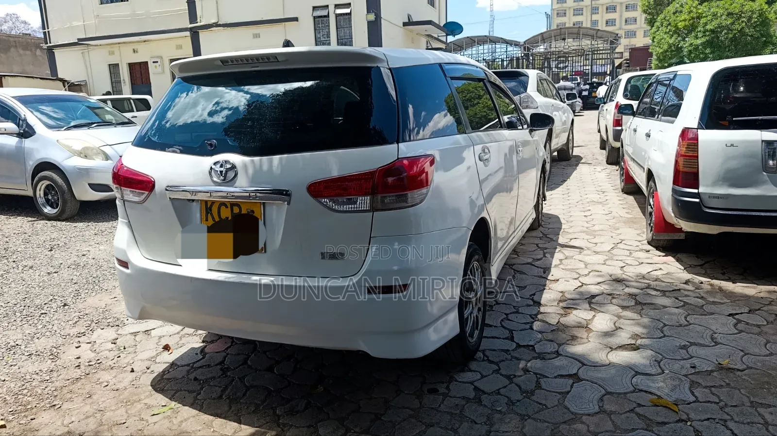 Toyota Wish 2011 White