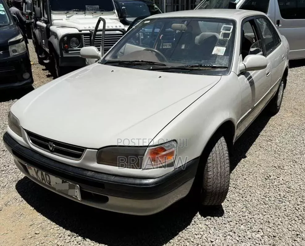 Toyota Corolla 2002 Silver