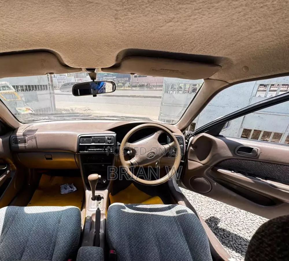 Toyota Corolla 2002 Silver