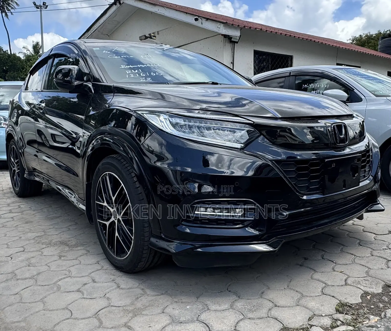Honda Vezel 1.5 4WD 2020 Black