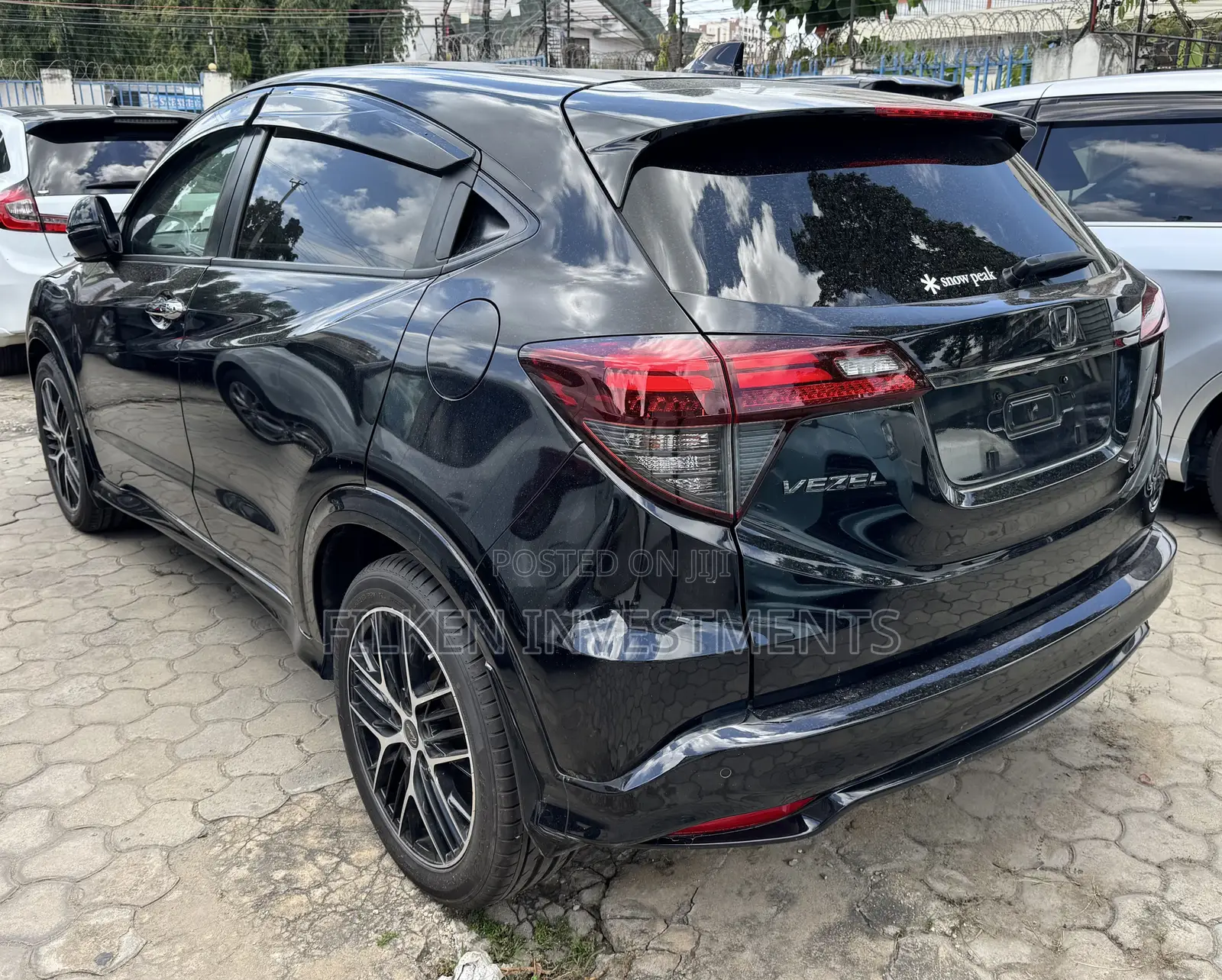 Honda Vezel 1.5 4WD 2020 Black