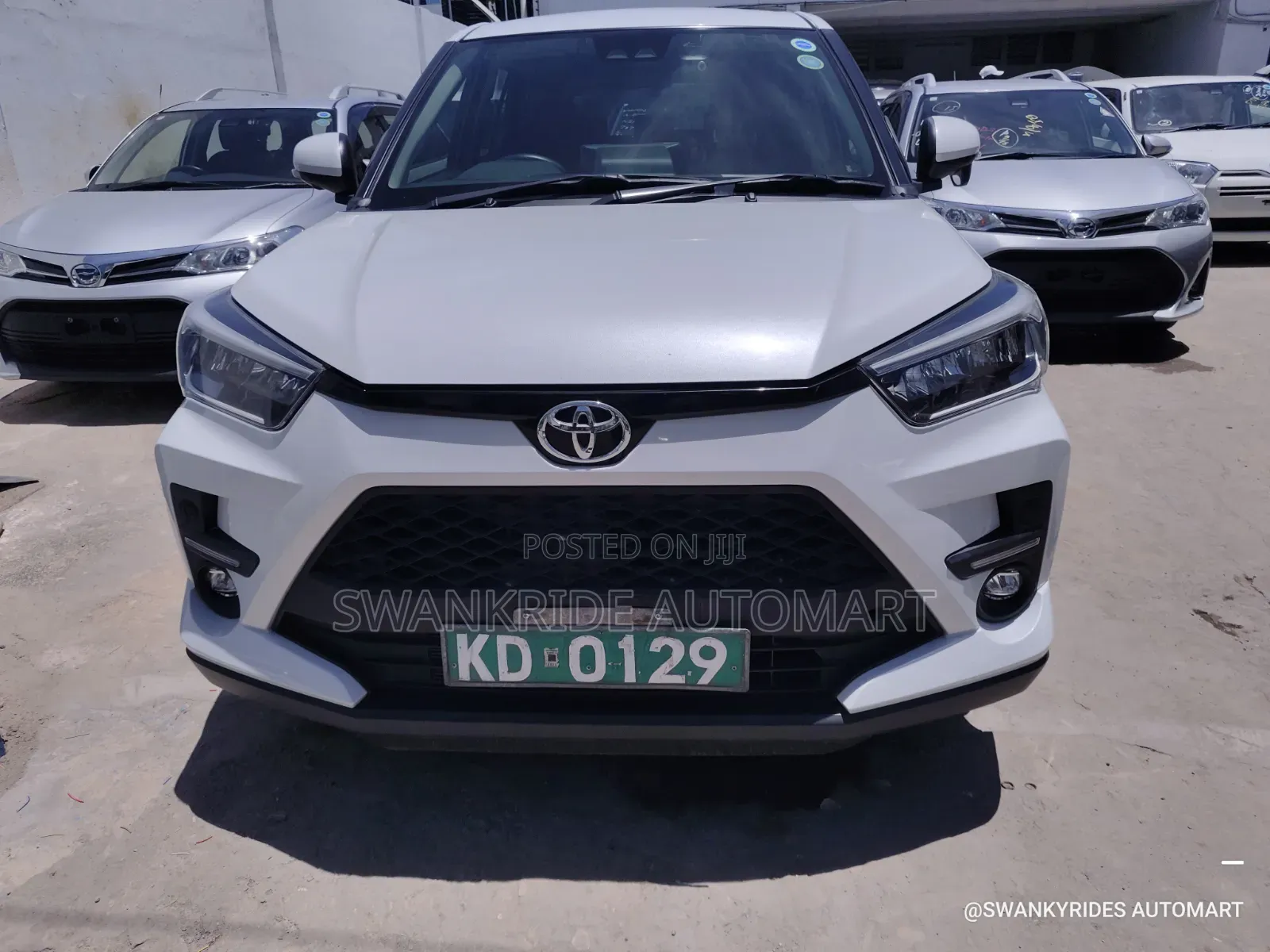 Toyota Raize 1.0 AWD 2021 White
