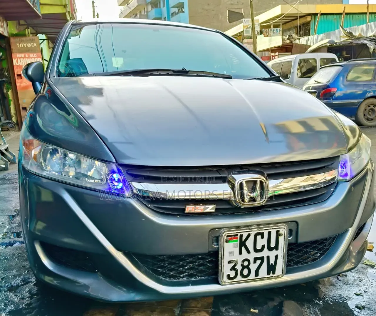 Honda Stream 1.7i ES 2012 Gray
