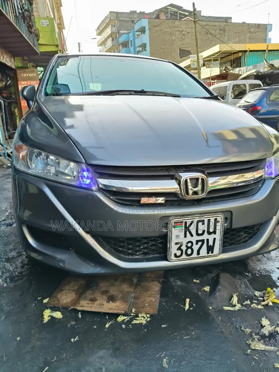 Honda Stream 1.7i ES 2012 Gray