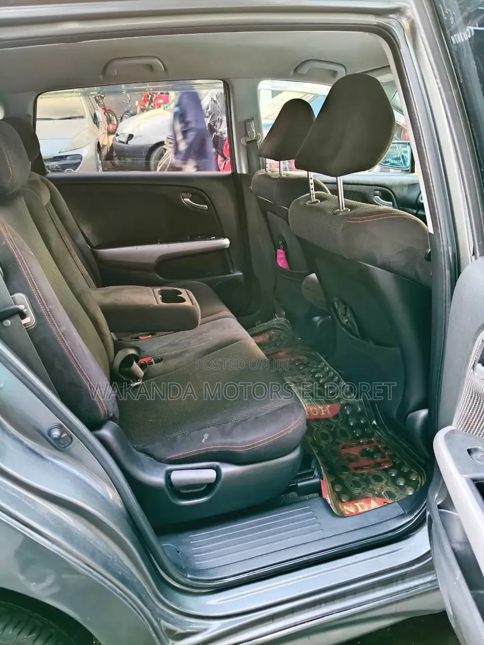 Honda Stream 1.7i ES 2012 Gray