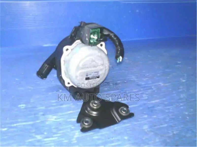 Nissan Note Hybrid Inverter Coolant Water Pump.