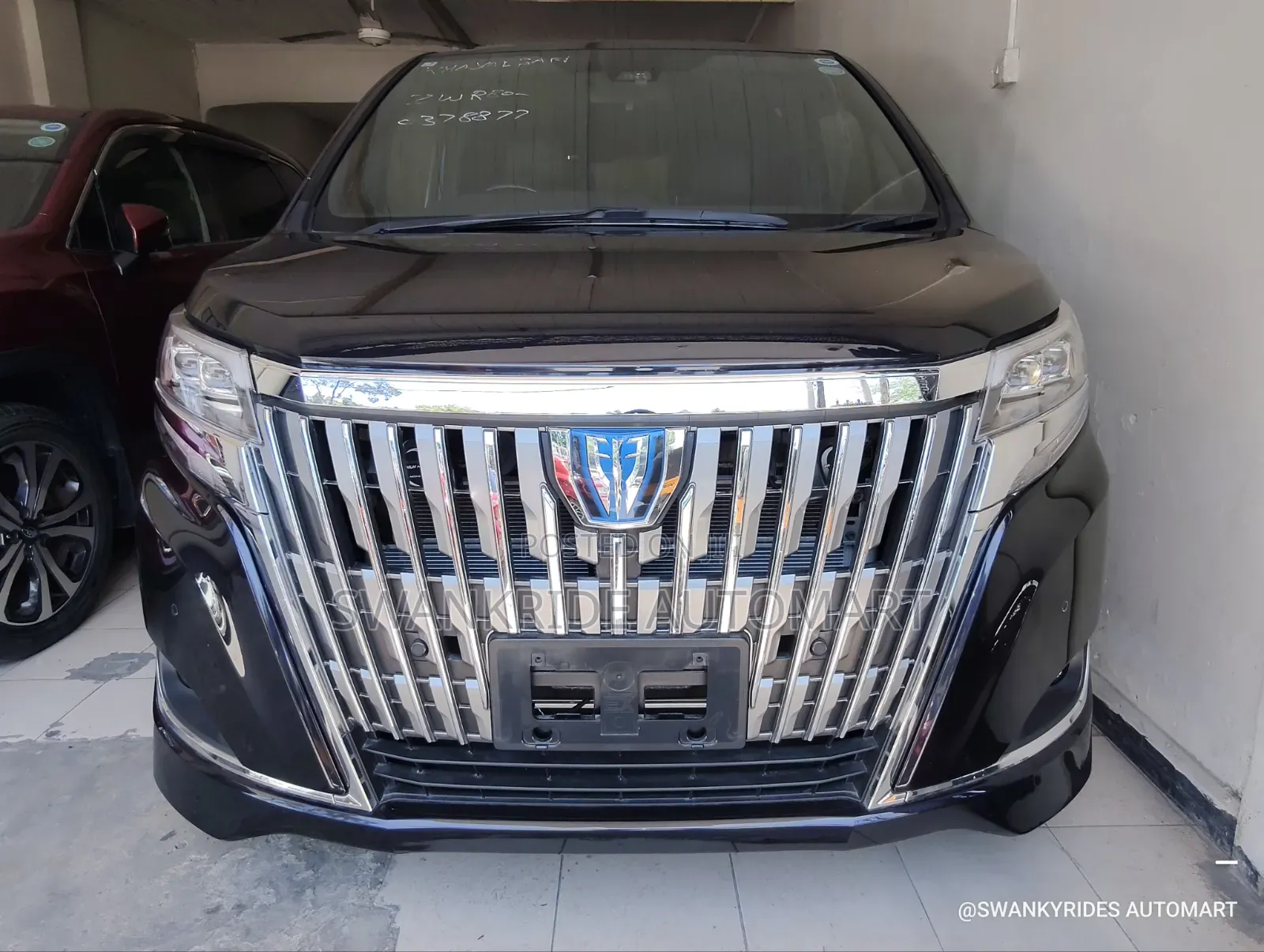 Toyota Esquire 1.8 FWD Hybrid (7 seater) 2019 Black