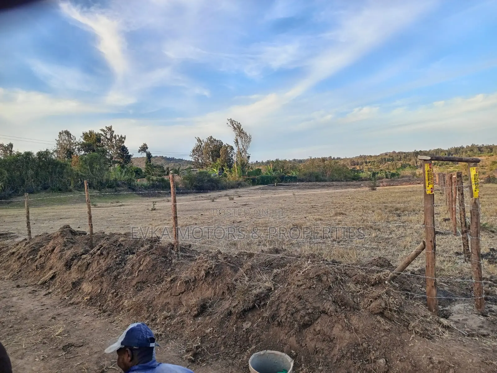 Land for Sale 2 Acres 
Kaguku Junction Behind Mugumo Secondary 
3.5m