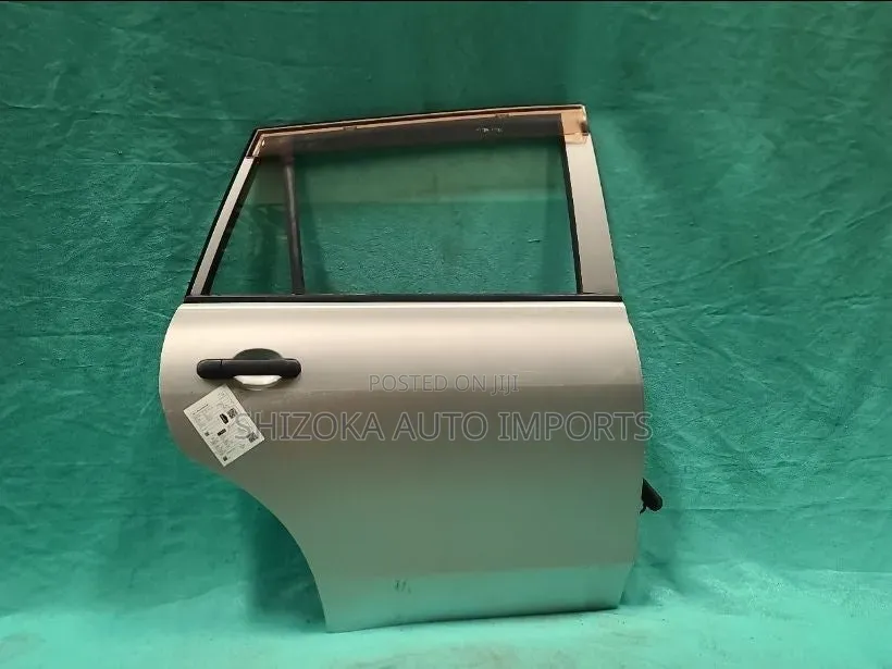 R Door Assy Rh Nissan Ad Vy12 2009