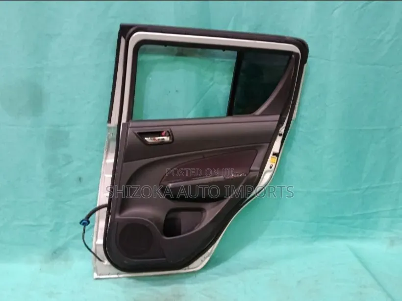 R Door Assy Rh Suzuki Swift Zc72s 2011
