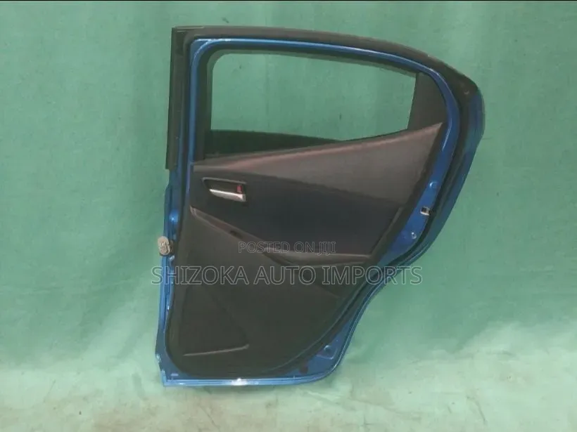R Door Assy Rh Mazda Demio Dj3fs 2014