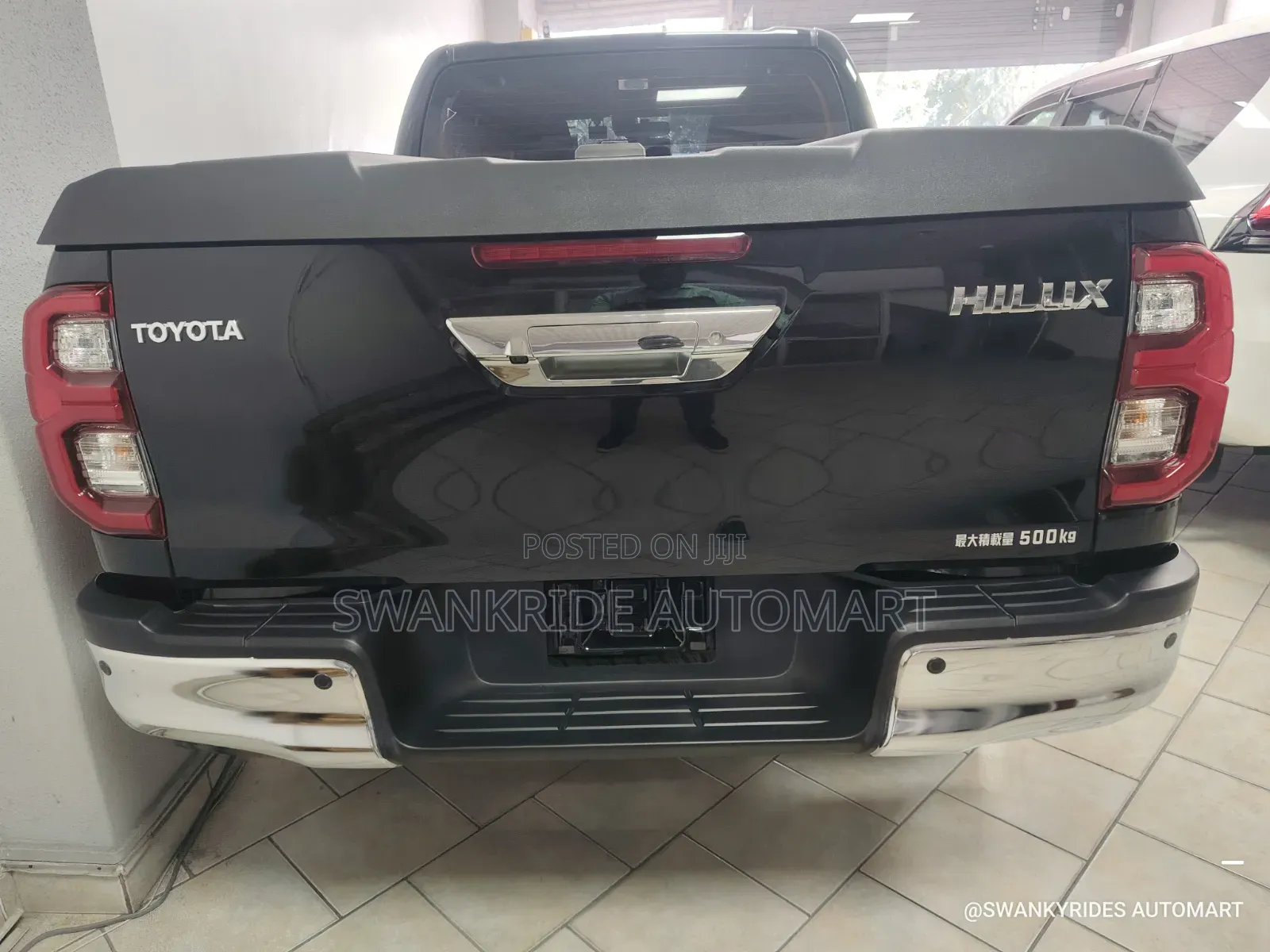 Toyota Hilux 2021 Black