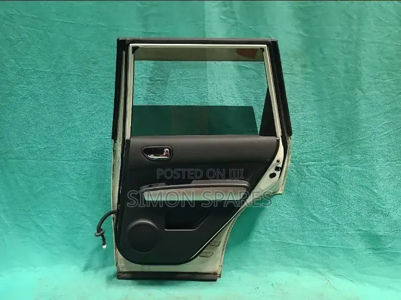 R Door Assy Rh Nissan X-Trail Nt31 2010