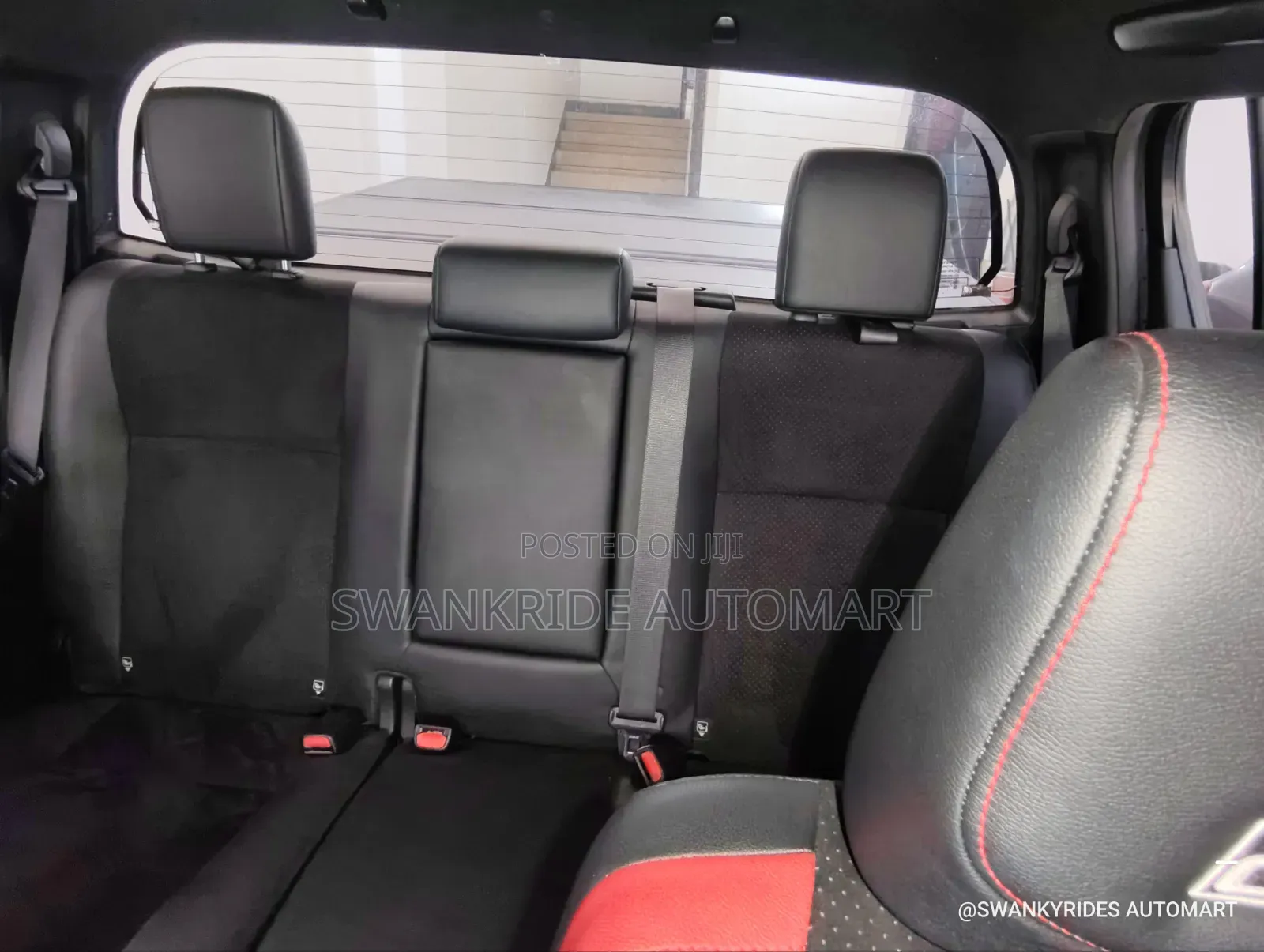 Toyota Hilux Revo Double Cab Deisel 2.4 AWD 2019 Black