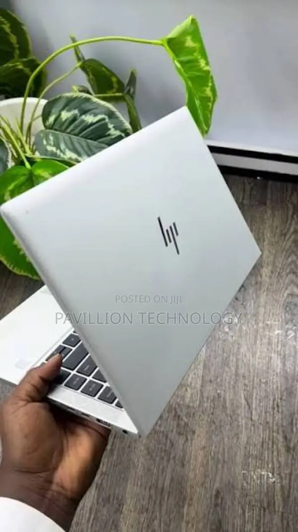 Laptop HP EliteBook 640 G9 16GB Intel Core i5 SSD 512GB