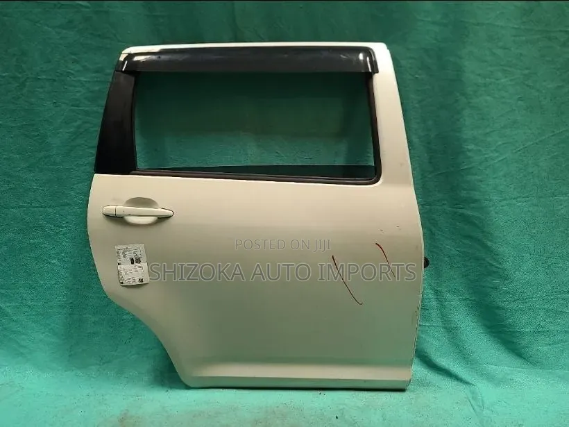R Door Assy Rh Toyota Wish Zne14g 2003