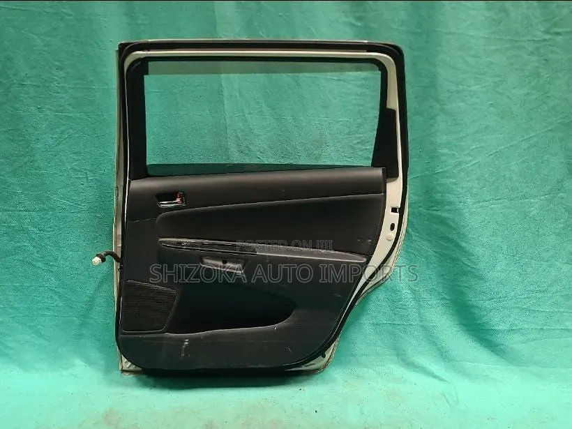 R Door Assy Rh Toyota Wish Zne14g 2003