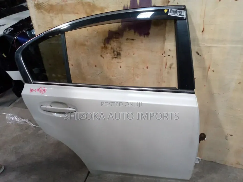 R Door Assy Rh Subaru Legacy B4 Bm9 2011
