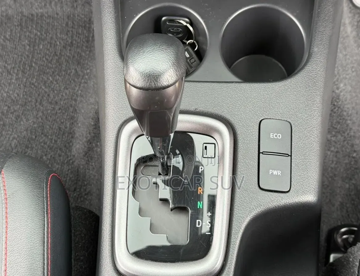 Toyota Hilux Revo Double Cab Deisel 2.4 AWD 2019
