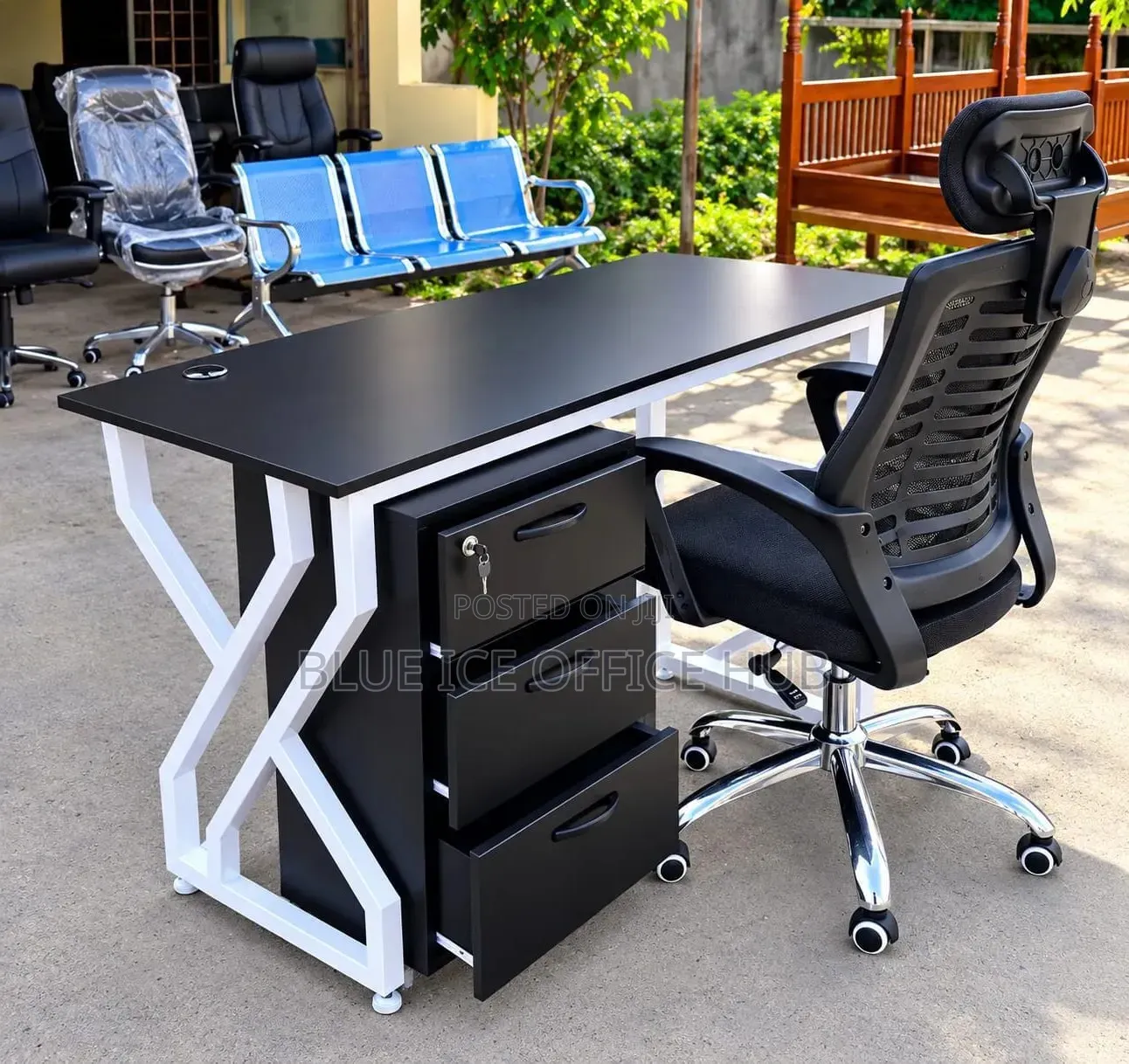 Modern Executive Office Desk With 3 Drawers & Headrest Chair