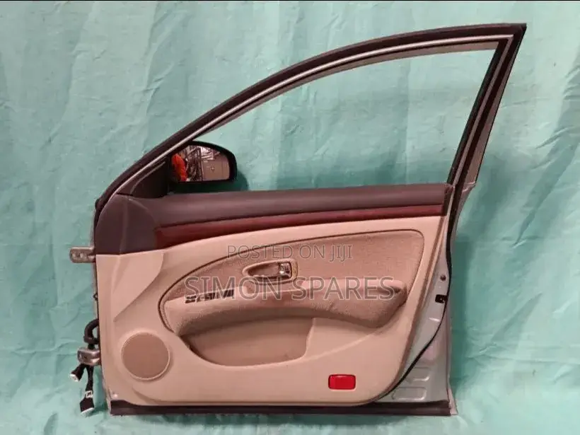 F Door Assy Rh Nissan Bluebird Sylphy Kg11 2006