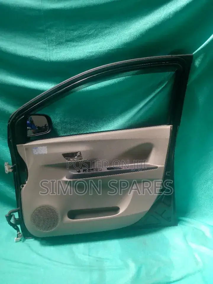 F Door Assy Rh Daihatsu Mira E:s La300s