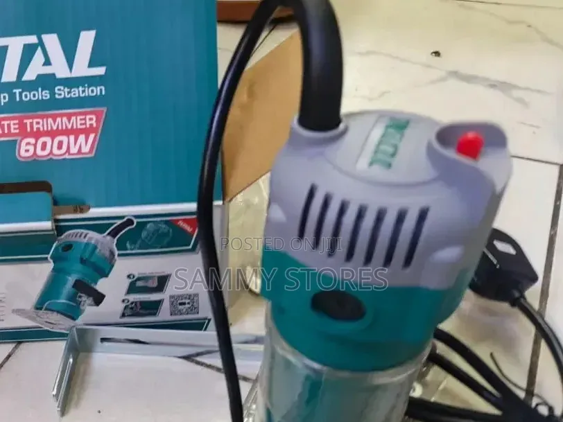 TOTAL 600W Electric Wood Edge Trimmer Palm Router With Accessories