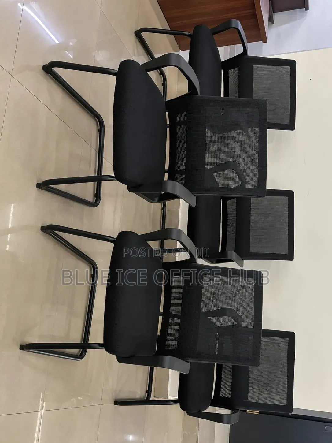 Office Visitor Chairs | Black Mesh Meeting Chairs.