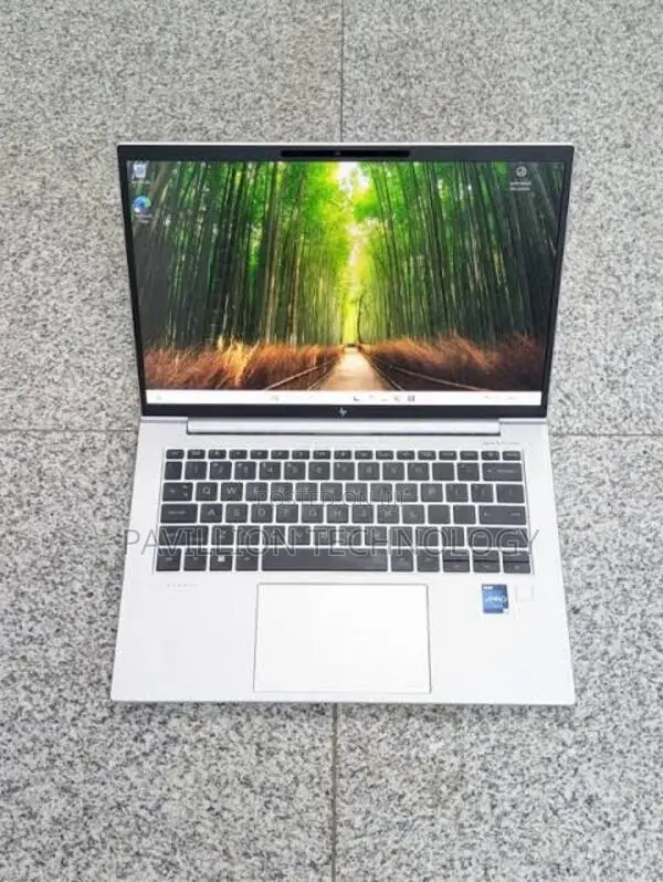 Laptop HP EliteBook 840 G9 16GB Intel Core i7 SSD 256GB