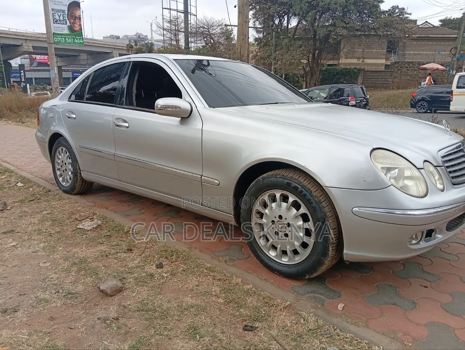 Mercedes-Benz E240 2005 Gray