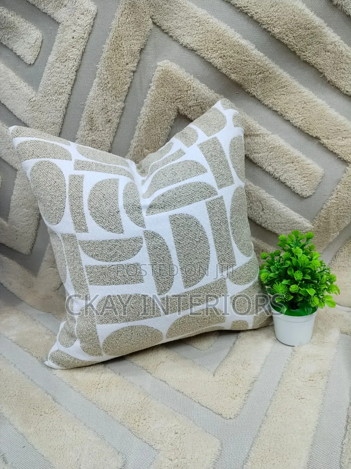 Let Beautiful Throw Pillow Cristen Cases Complete Your Décor