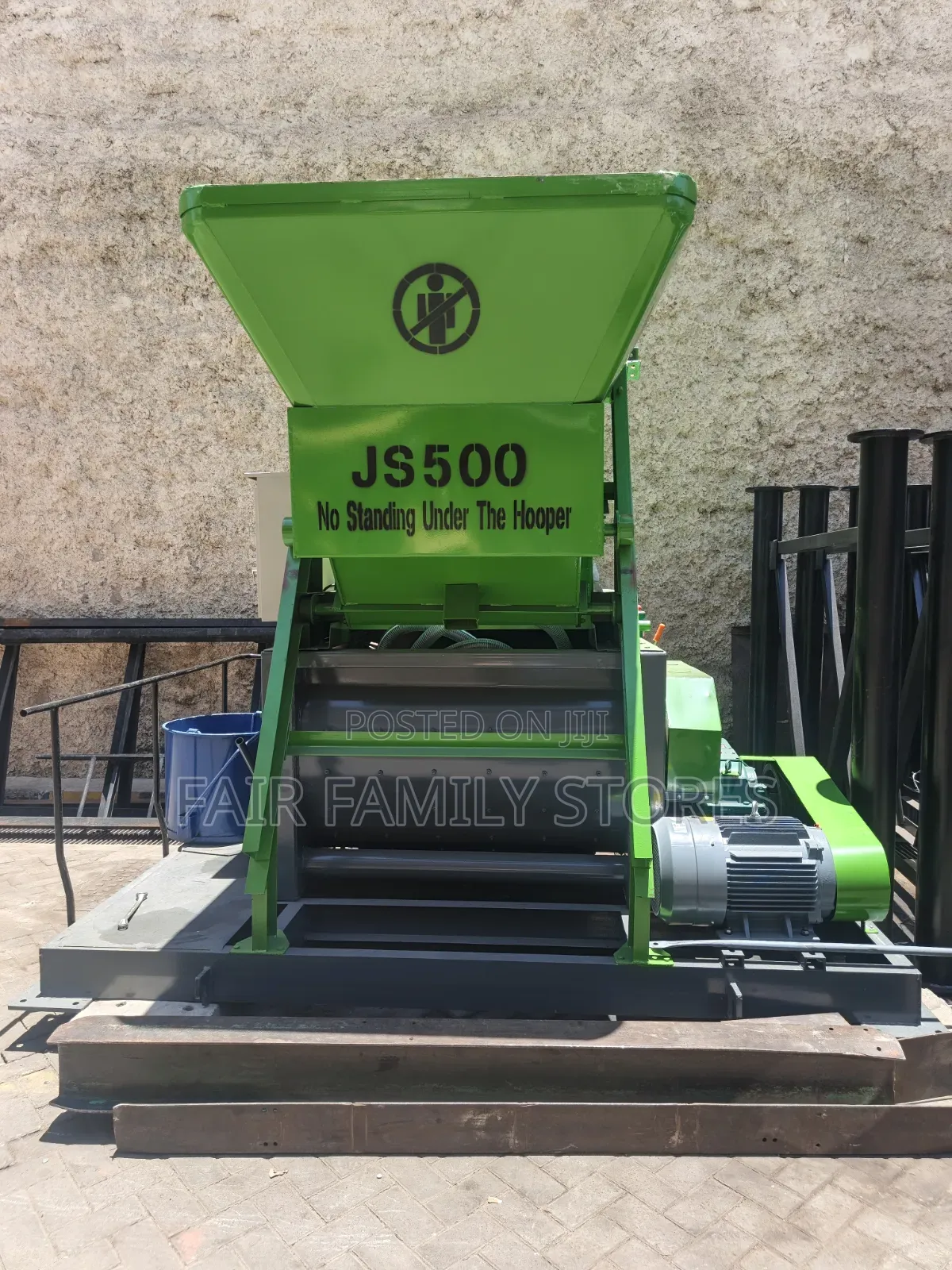 JS500 Twin Shaft Concrete Mixer