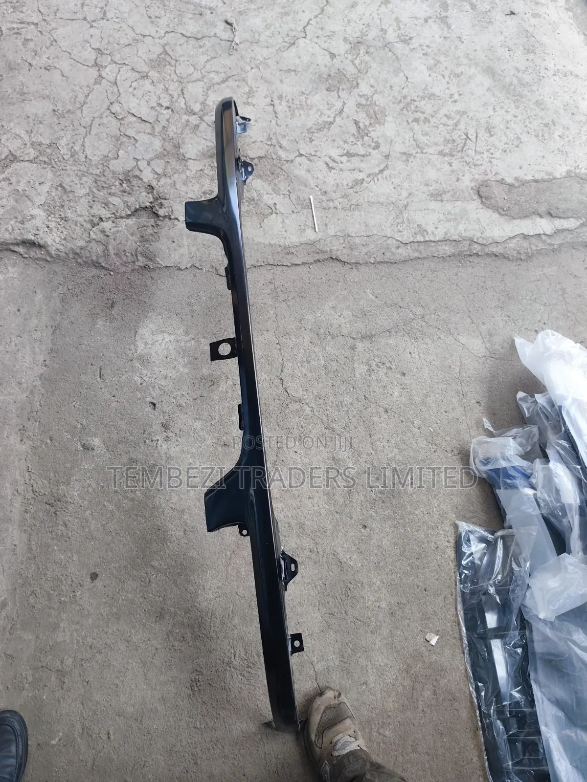 Replacement Front Bumper Filler Panel / Garnish for Toyota Corolla 110