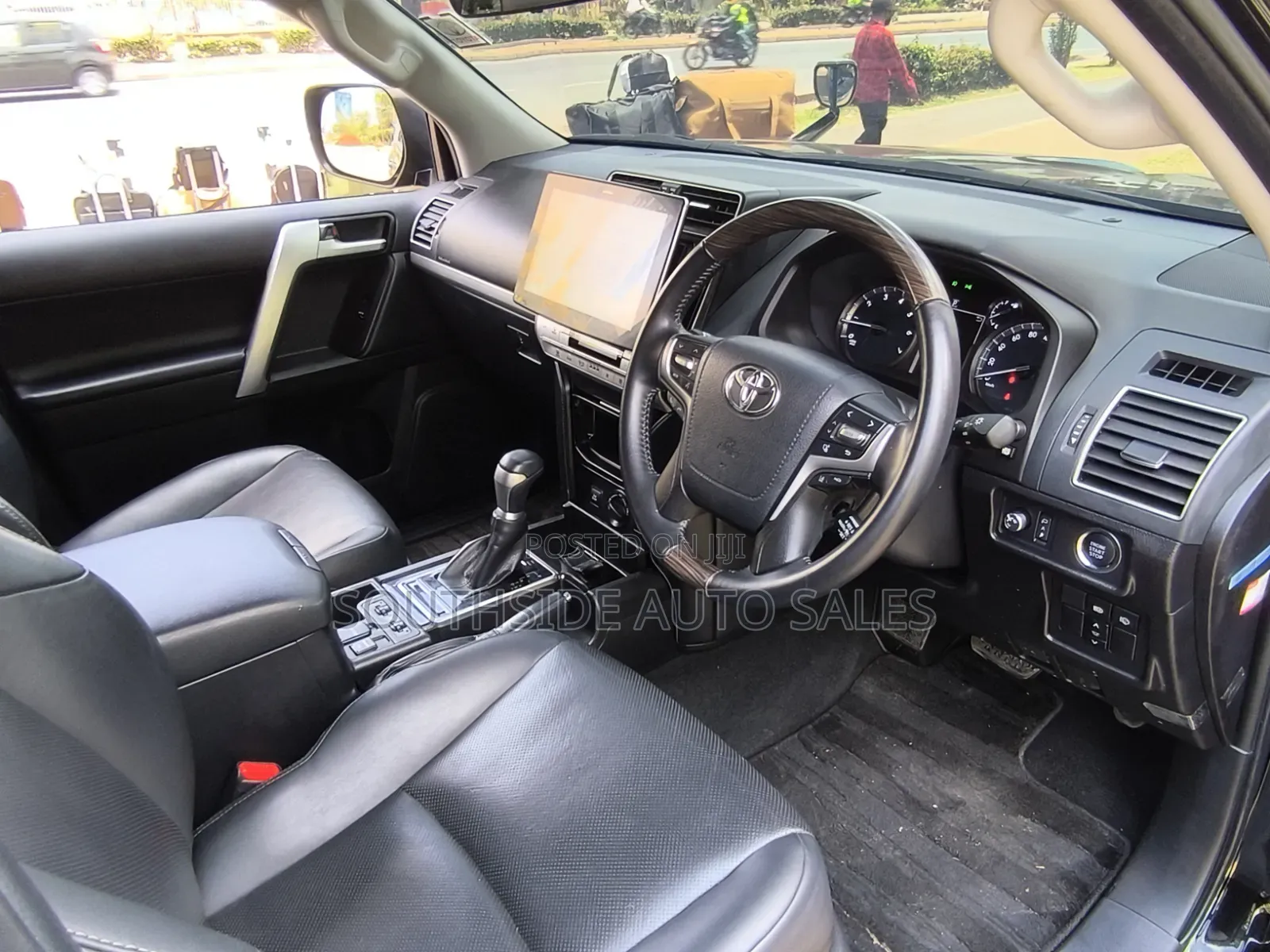 Toyota Land Cruiser Prado 2.7 2021 Matt Black