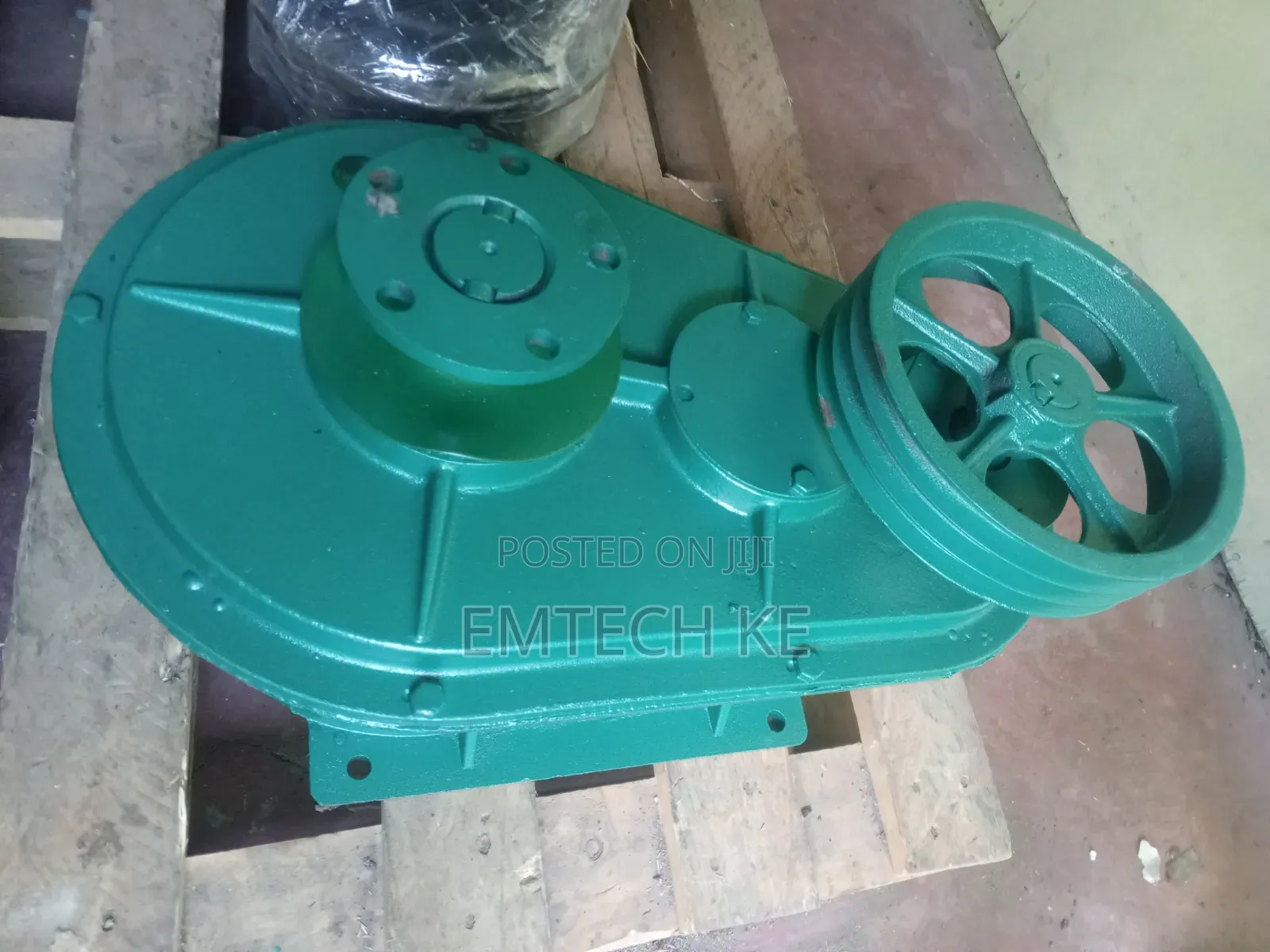 Pan Mixer Gear Box - Cast Casing