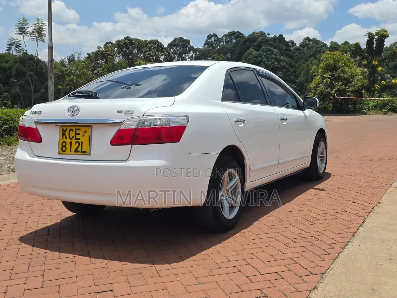 Toyota Premio 2009 White