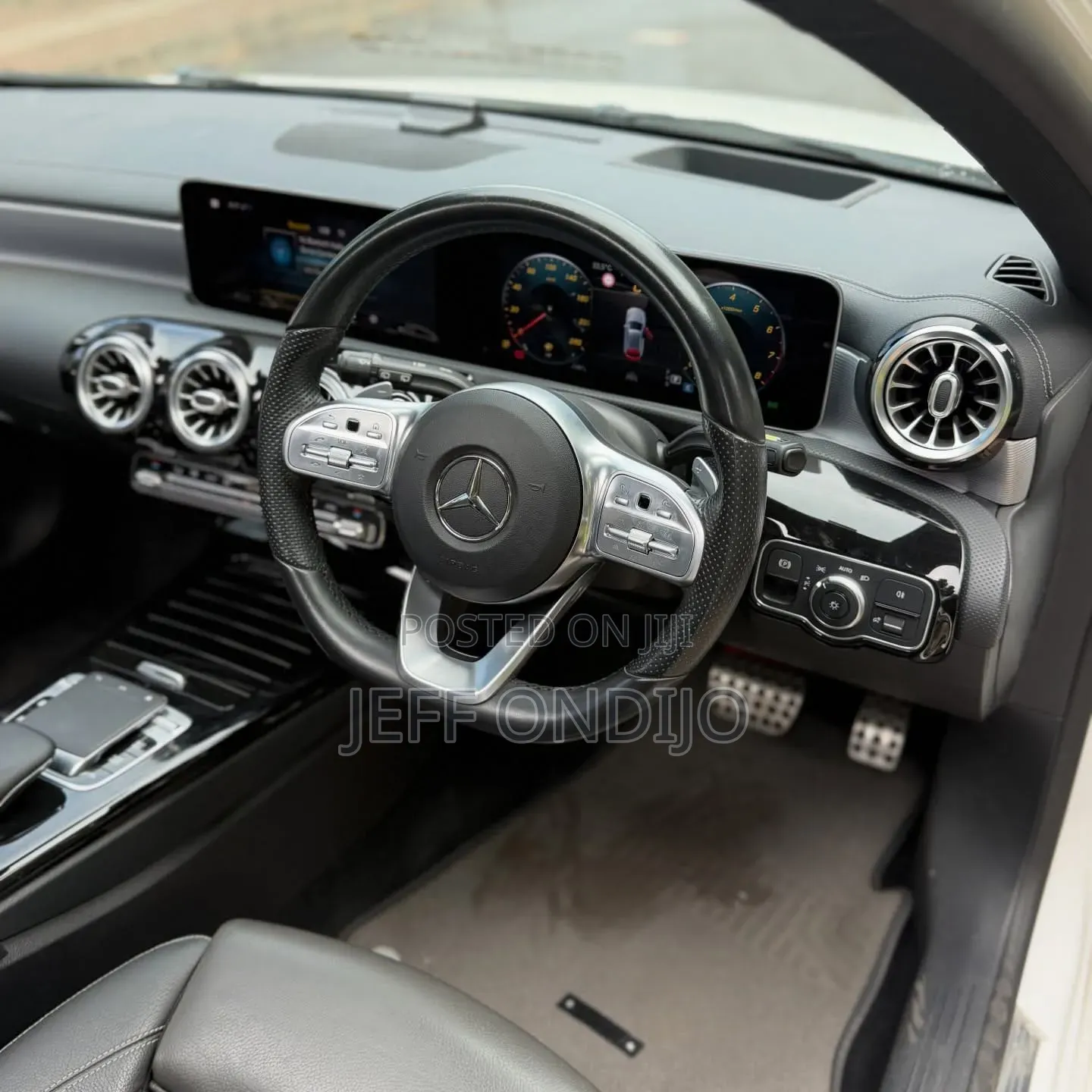 Mercedes-Benz A-Class 2019 White