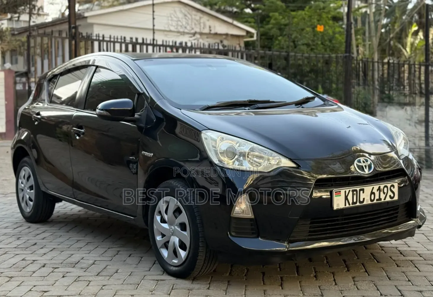Toyota Aqua 2013 Black