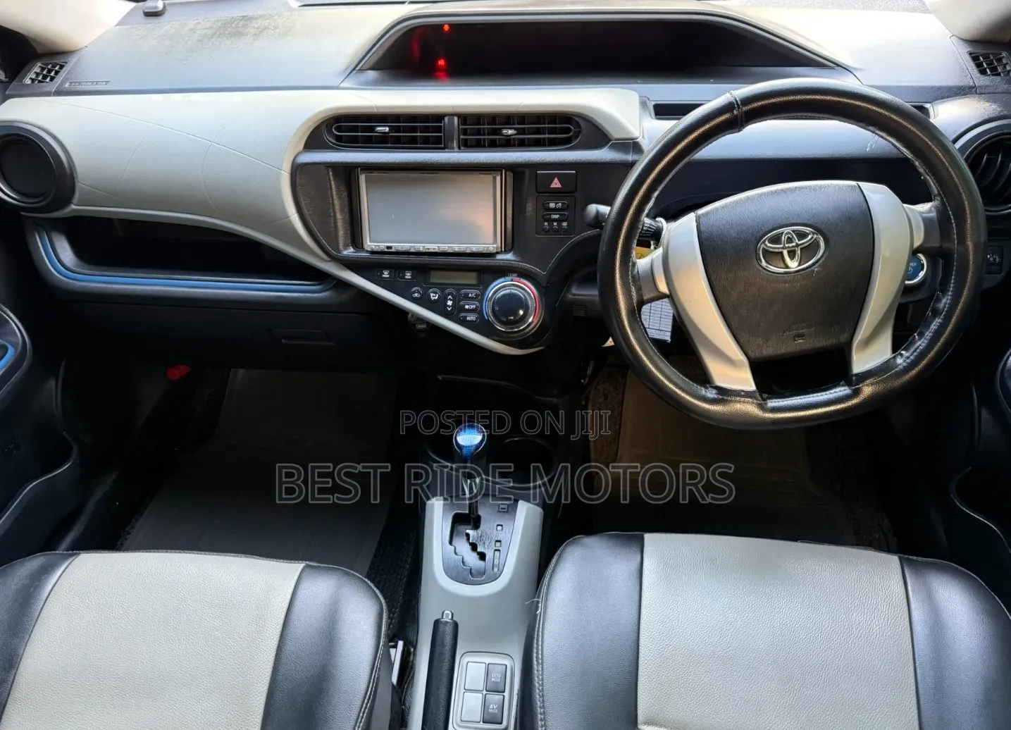 Toyota Aqua 2013 Black