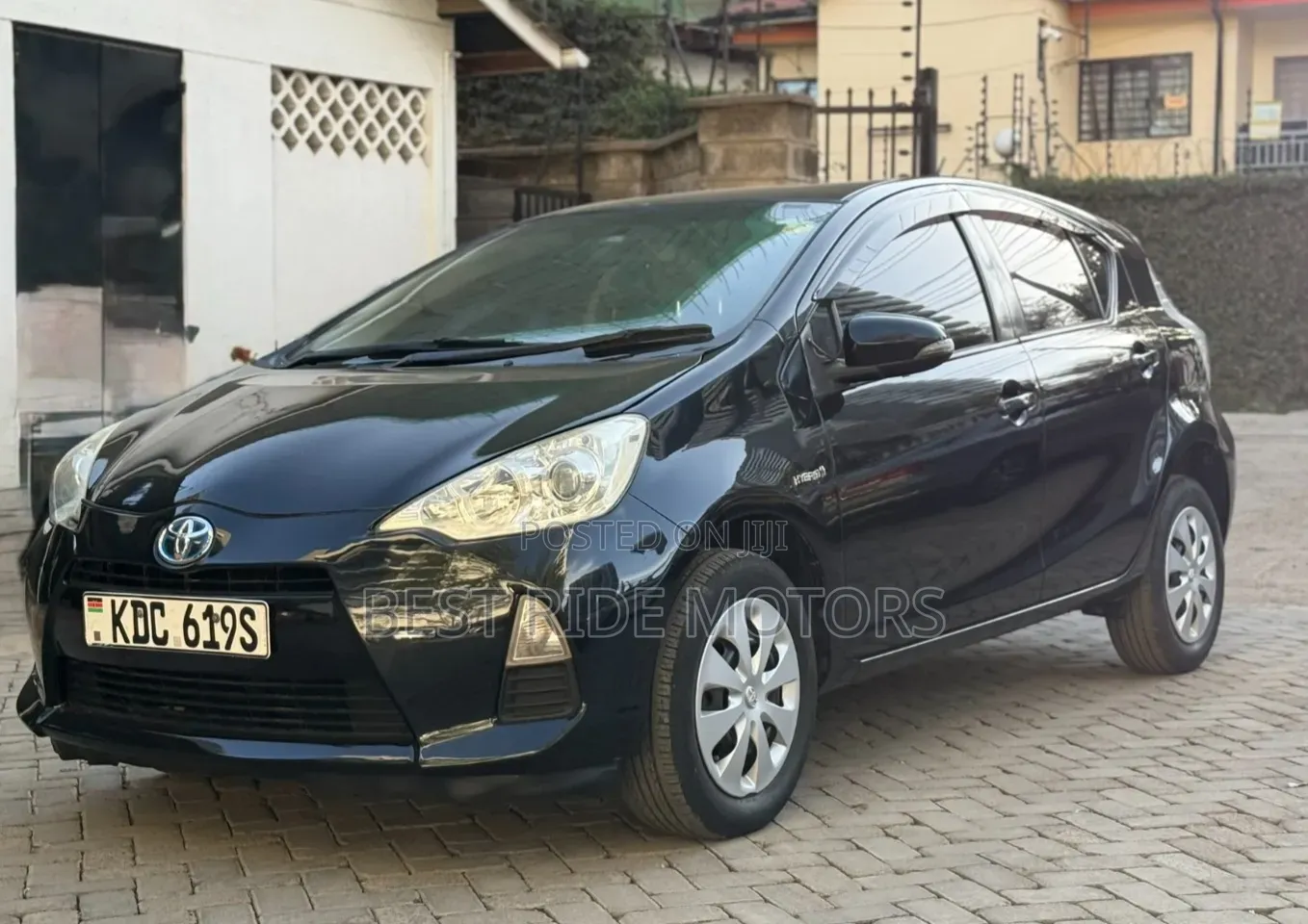 Toyota Aqua 2013 Black