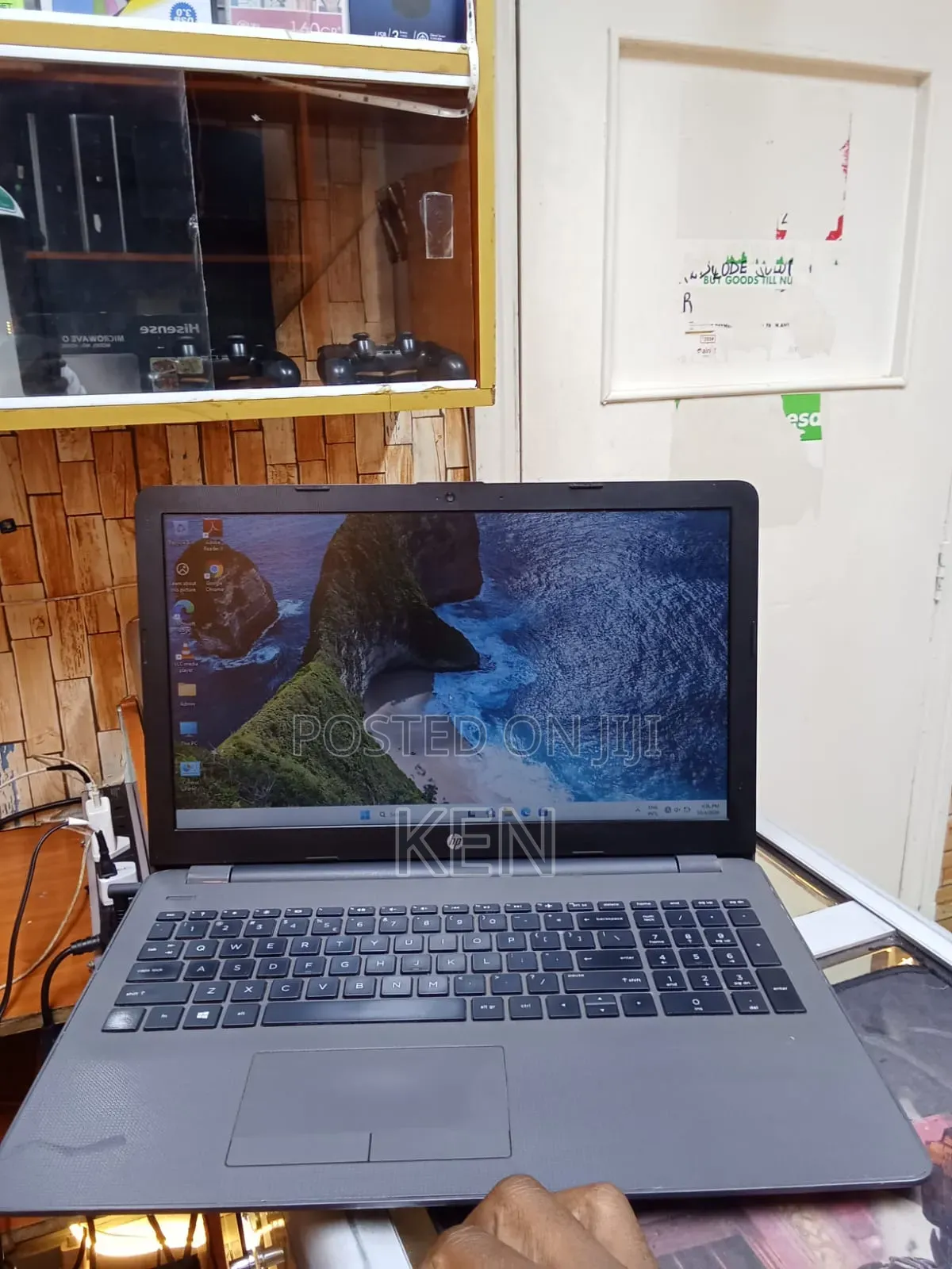 Laptop HP 250 G6 8GB Intel Core i3 HDD 1T