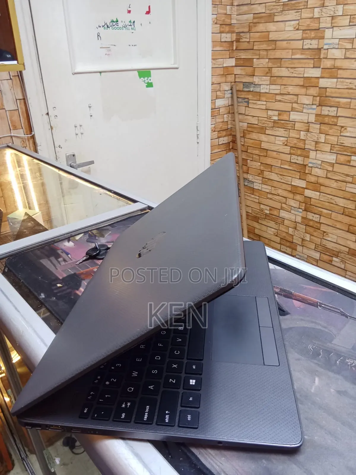 Laptop HP 250 G8 8GB Intel Core i3 SSD 256GB
