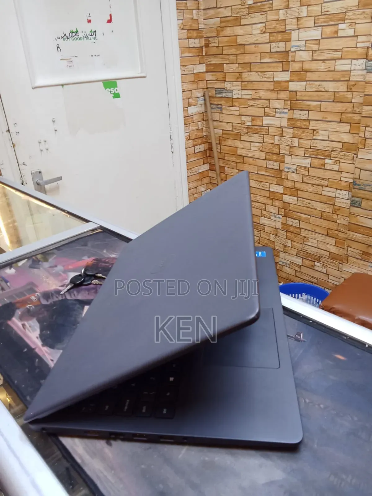 Laptop Dell Vostro 15 3500 8GB Intel Core i3 SSD 256GB