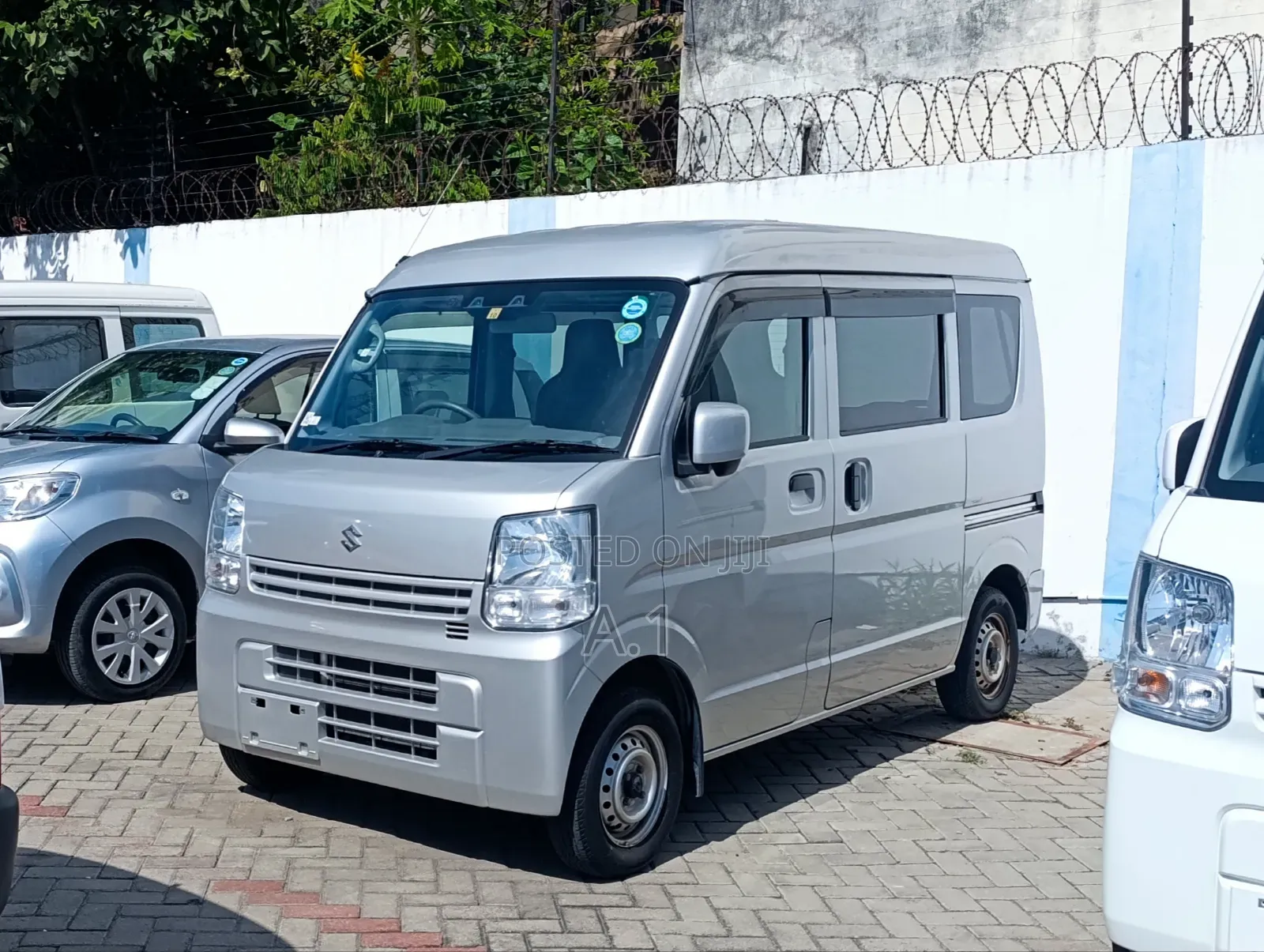 Suzuki Every 2020 Silver