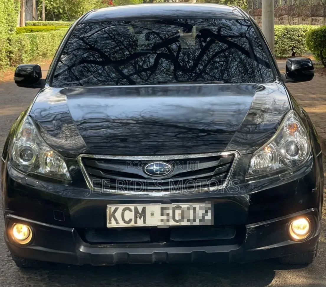 Subaru Outback 2010 Matt Black