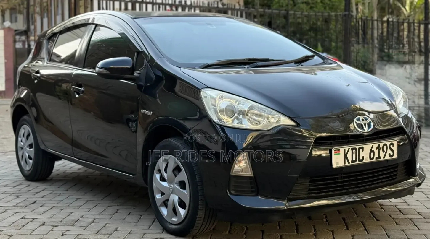 Toyota Aqua 2013 Matt Black
