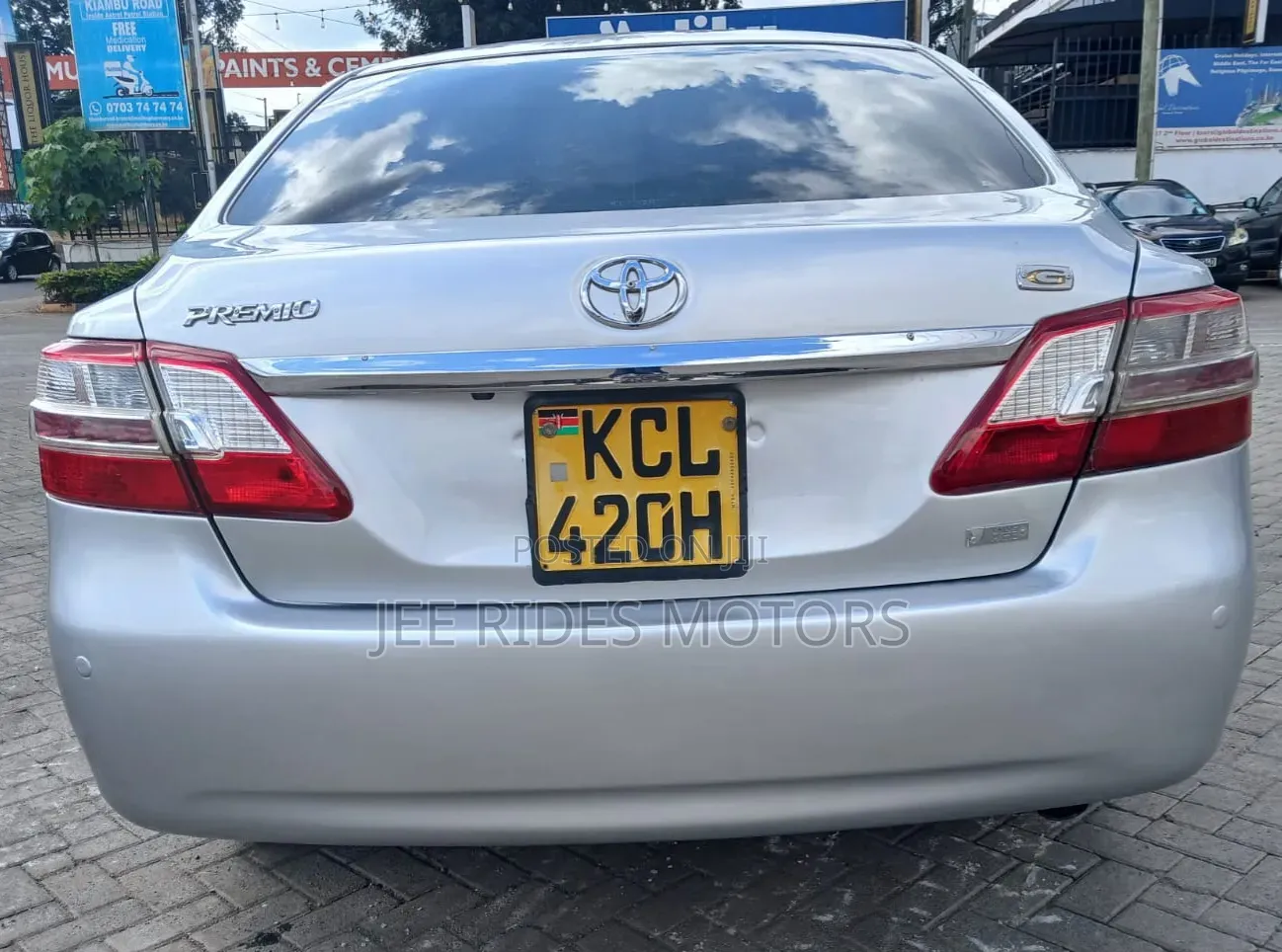 Toyota Premio 2010 Silver
