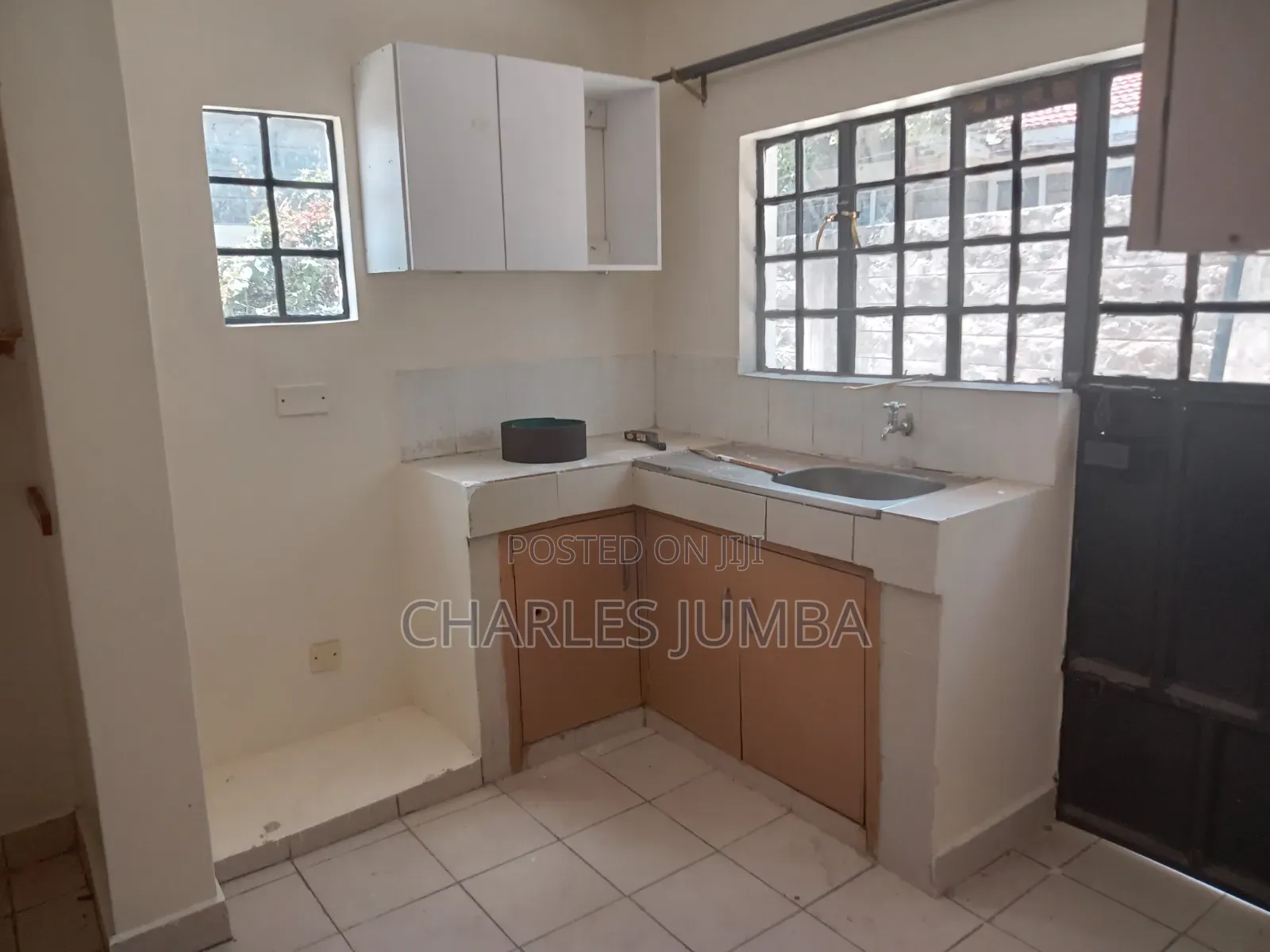 3bdrm Bungalow in Yukos, Kitengela for sale